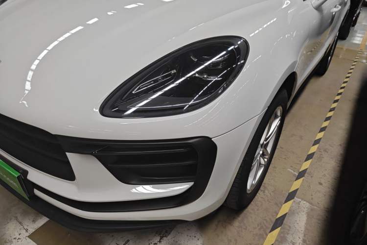 Used Porsche Macan 2023 Macan 2.0T Left Front Headlight