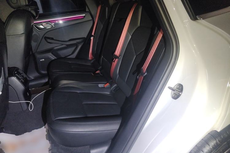 Used Porsche Macan 2023 Macan 2.0T Left Rear Seat