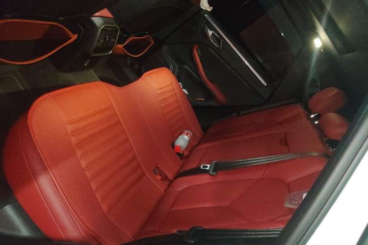 Used Porsche Macan 2023 Macan 2.0T Left Rear Seat