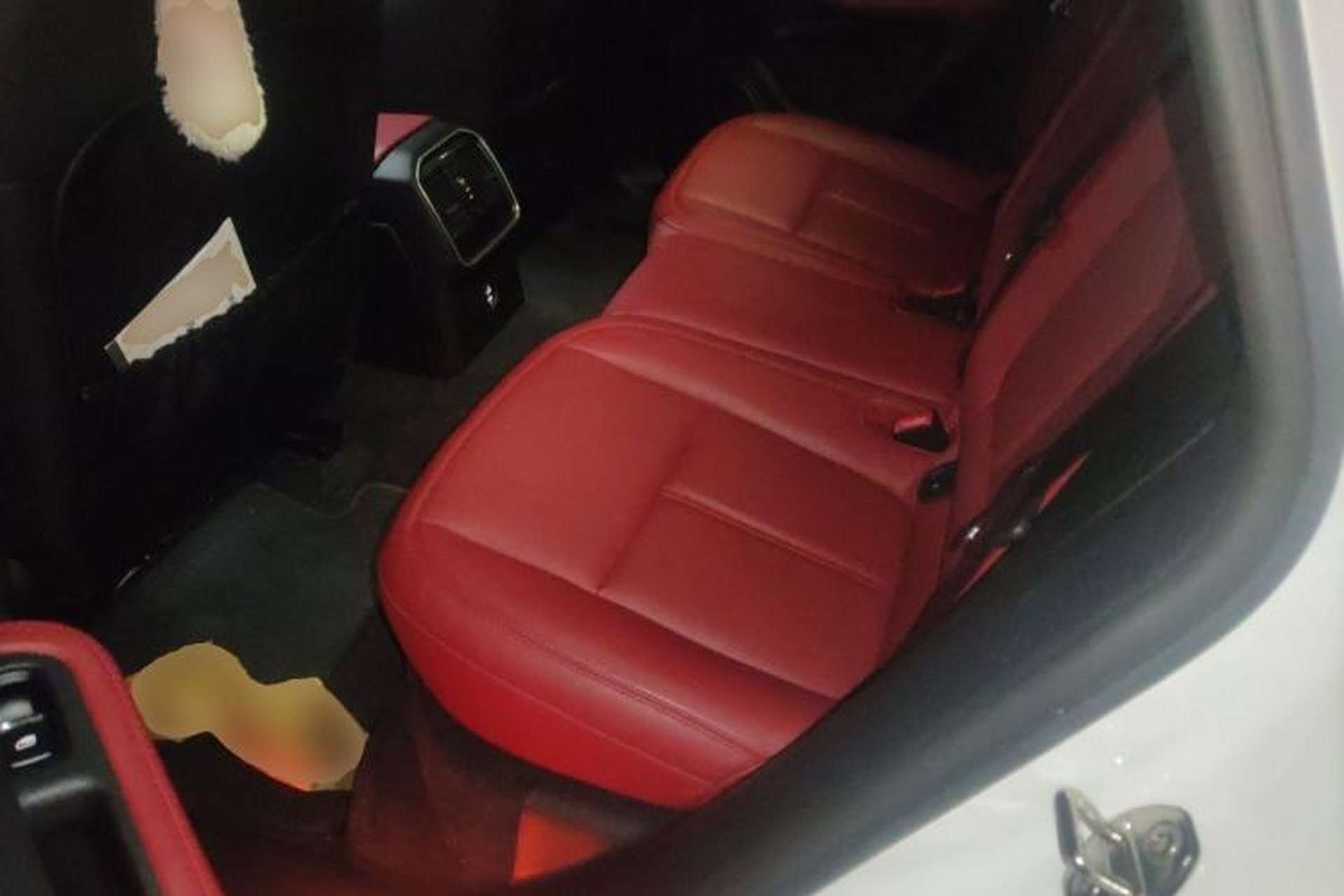 Used Porsche Macan 2023 Macan 2.0T Left Rear Seat