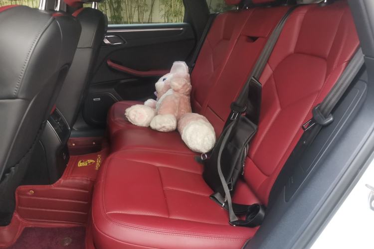 Used Porsche Macan 2023 Macan 2.0T Left Rear Seat