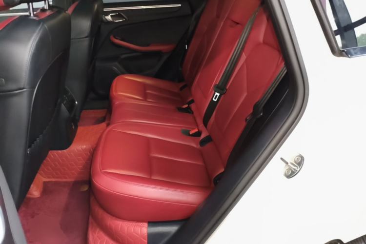 Used Porsche Macan 2023 Macan 2.0T Left Rear Seat