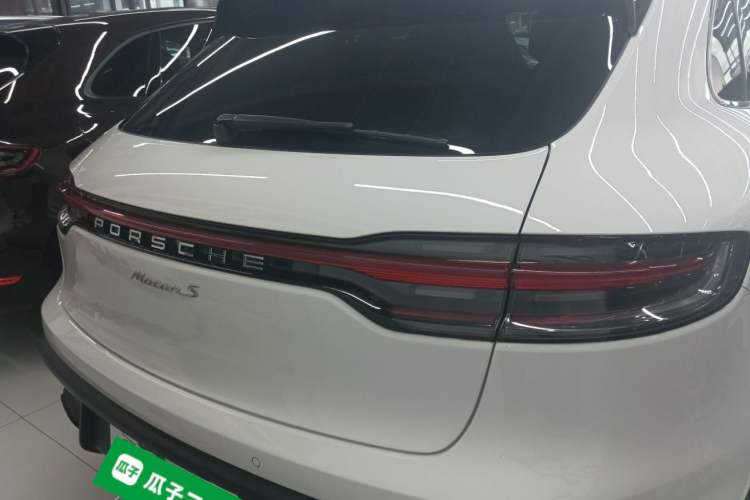 Used Porsche Macan 2023 Macan 2.0T Rear