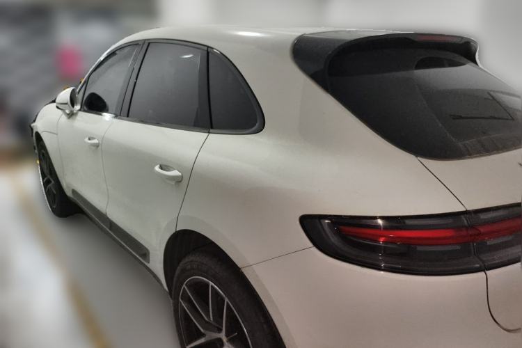 Used Porsche Macan 2023 Macan T 2.0T Rear Left 45 Deg