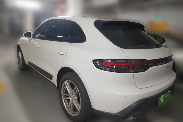 Used Porsche Macan 2023 Macan T 2.0T Rear Left 45 Deg