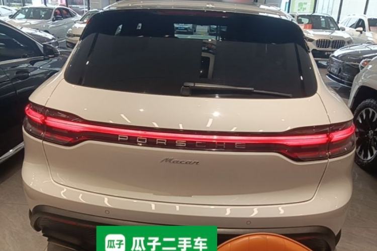 Used Porsche Macan 2023 Macan 2.0T Rear