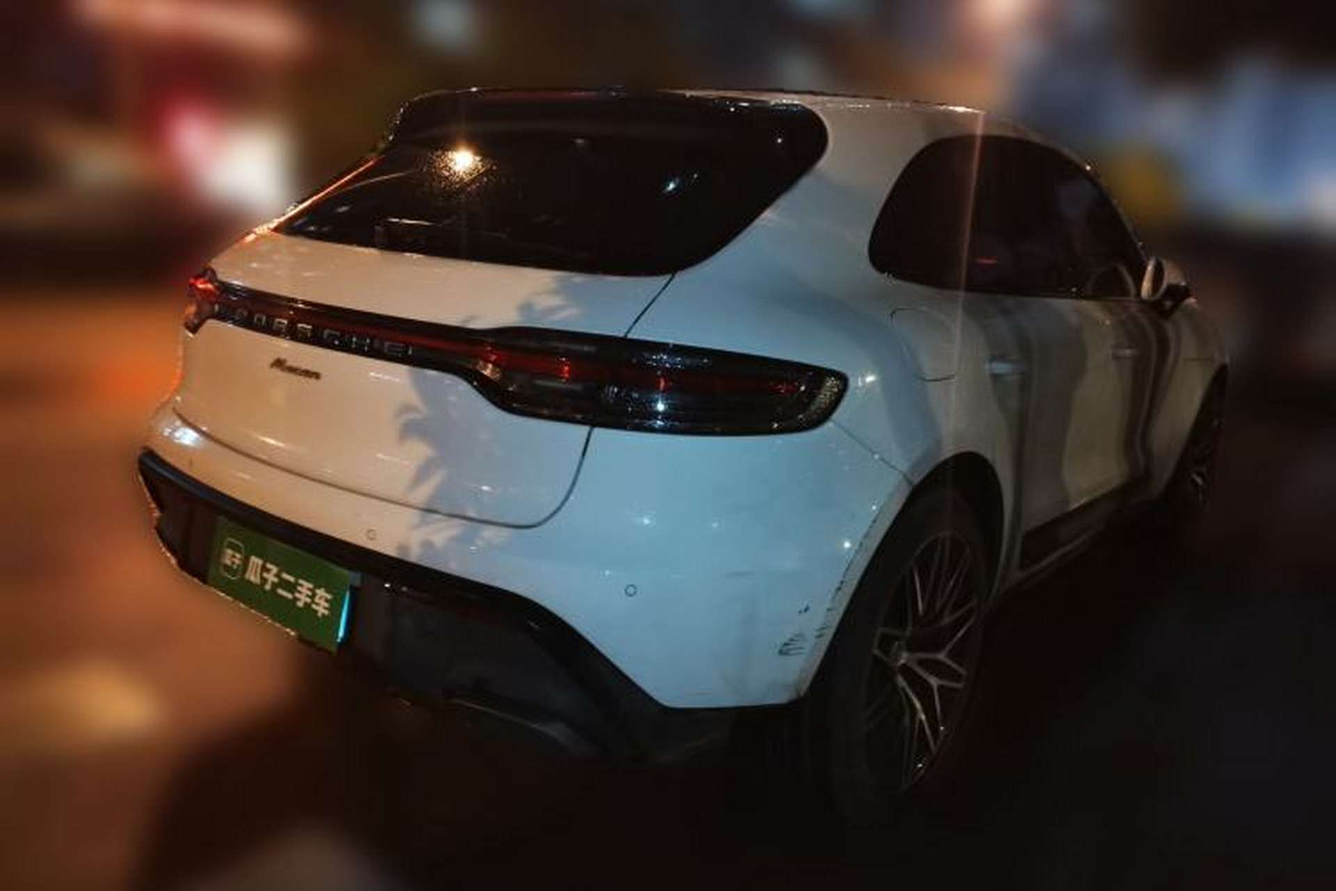 Used Porsche Macan 2023 Macan 2.0T Rear Right 45 Deg