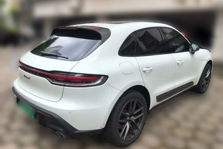Used Porsche Macan 2023 Macan T 2.0T Rear Right 45 Deg