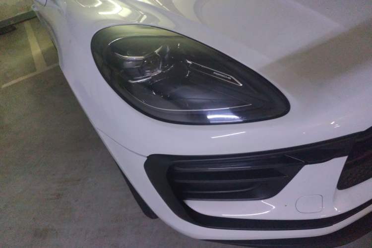 Used Porsche Macan 2023 Macan 2.0T Right Front Headlight
