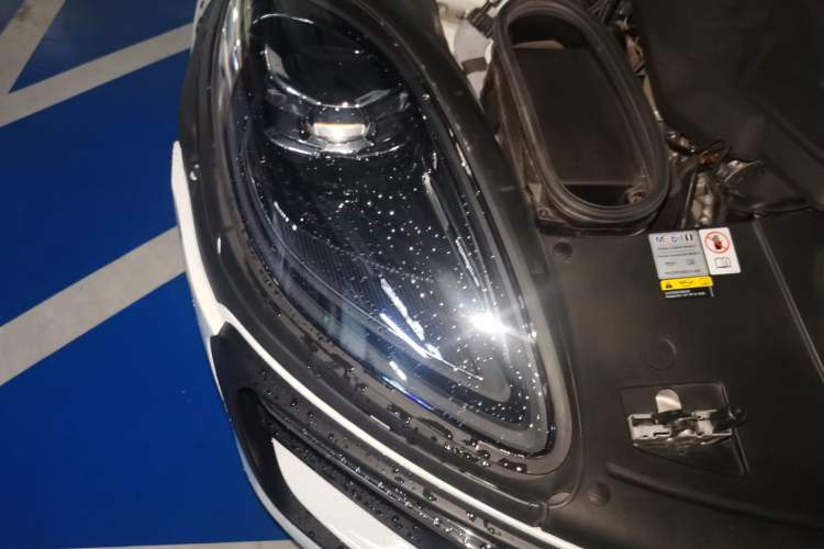Used Porsche Macan 2023 Macan 2.0T Right Front Headlight