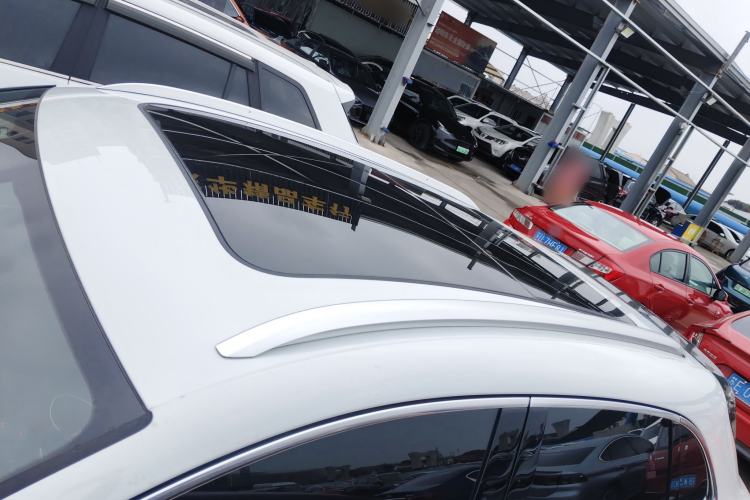 Used Porsche Macan 2023 Macan 2.0T Roof