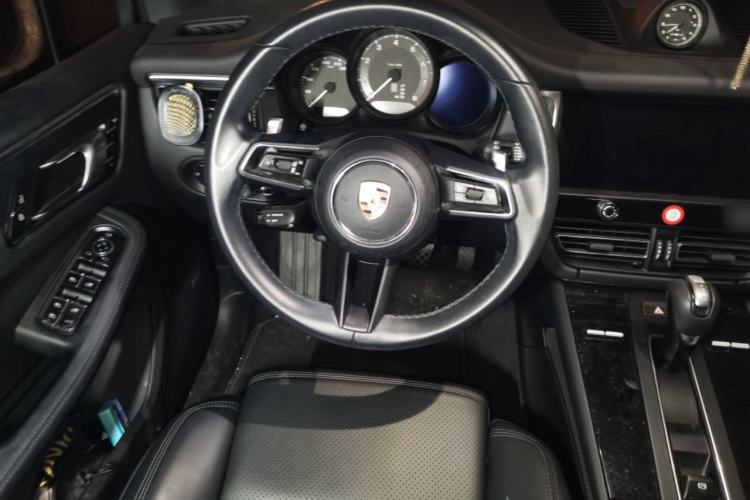Used Porsche Macan 2023 Macan 2.0T Steering Wheel