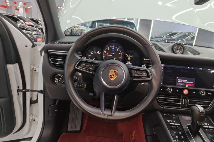 Used Porsche Macan 2023 Macan 2.0T Steering Wheel