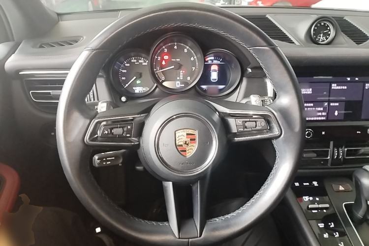 Used Porsche Macan 2023 Macan 2.0T Steering Wheel