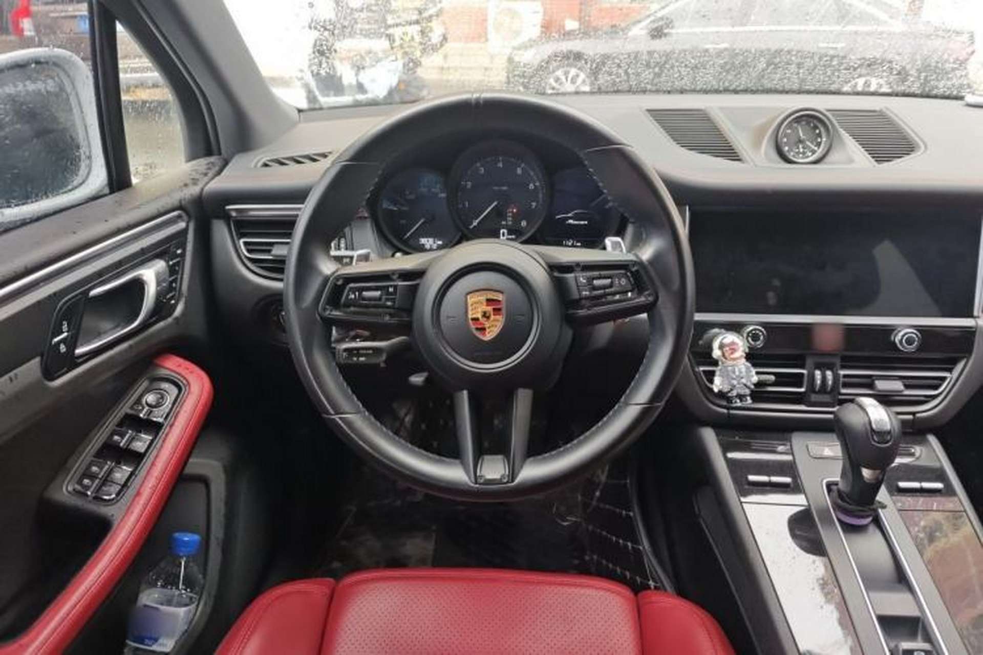 Used Porsche Macan 2023 Macan T 2.0T Steering Wheel
