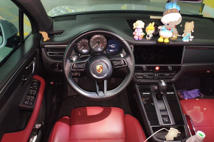 Used Porsche Macan 2023 Macan 2.0T Steering Wheel