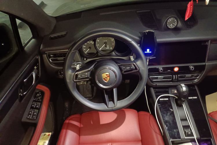 Used Porsche Macan 2023 Macan 2.0T Steering Wheel