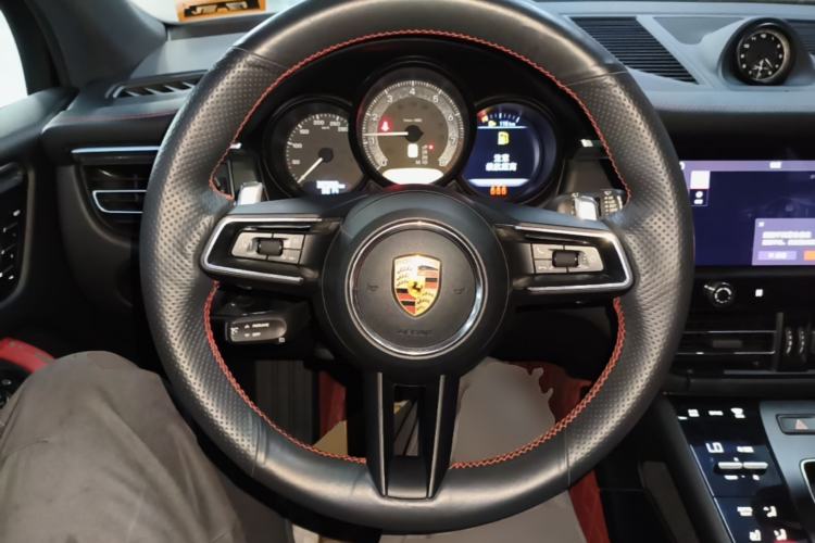 Used Porsche Macan 2023 Macan 2.0T Steering Wheel