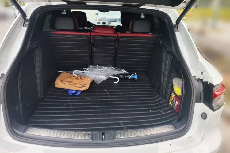 Used Porsche Macan 2023 Macan T 2.0T Trunk