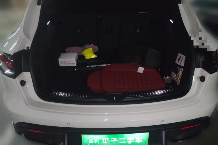 Used Porsche Macan 2023 Macan 2.0T Trunk