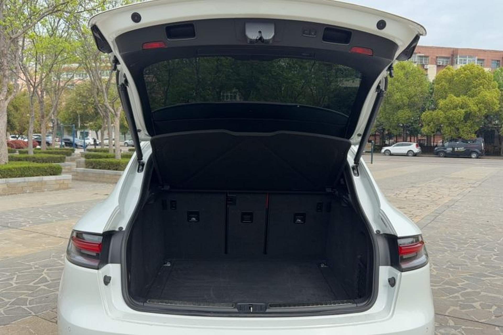 Used Porsche Macan 2023 Macan 2.0T Trunk