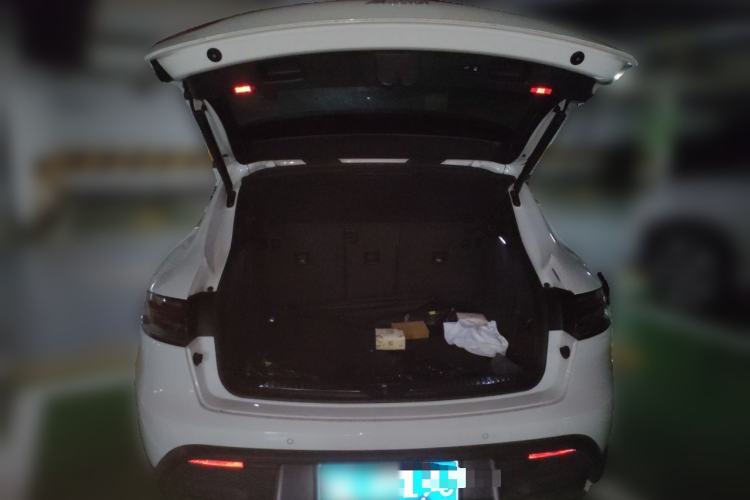 Used Porsche Macan 2023 Macan 2.0T Trunk