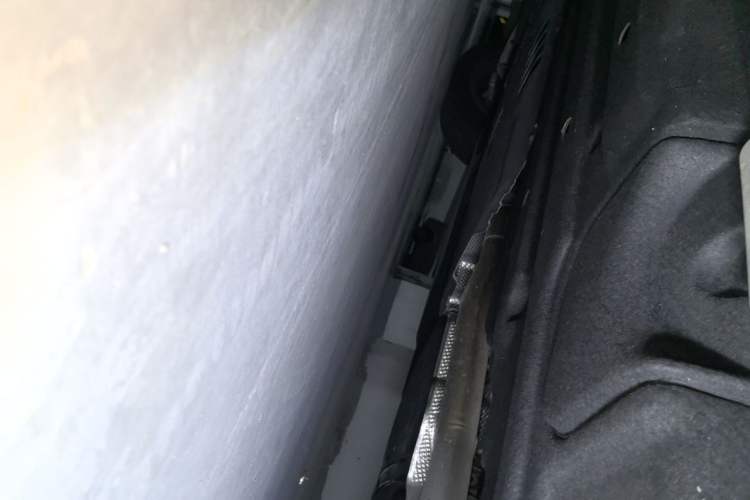 Used Porsche Macan 2024 Macan 2.0T Chassis Rear Left