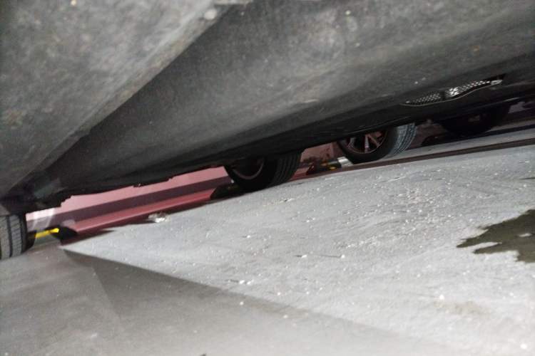 Used Porsche Macan 2024 Macan 2.0T Chassis Rear Right