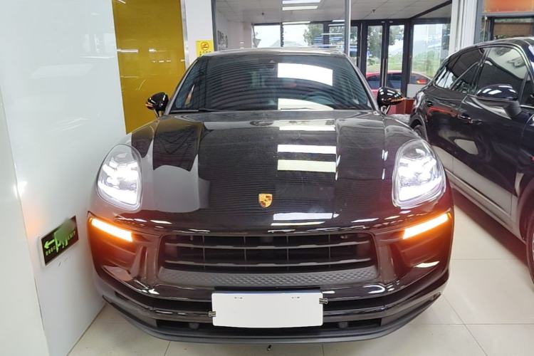 Used Porsche Macan 2024 Macan T 2.0T Front