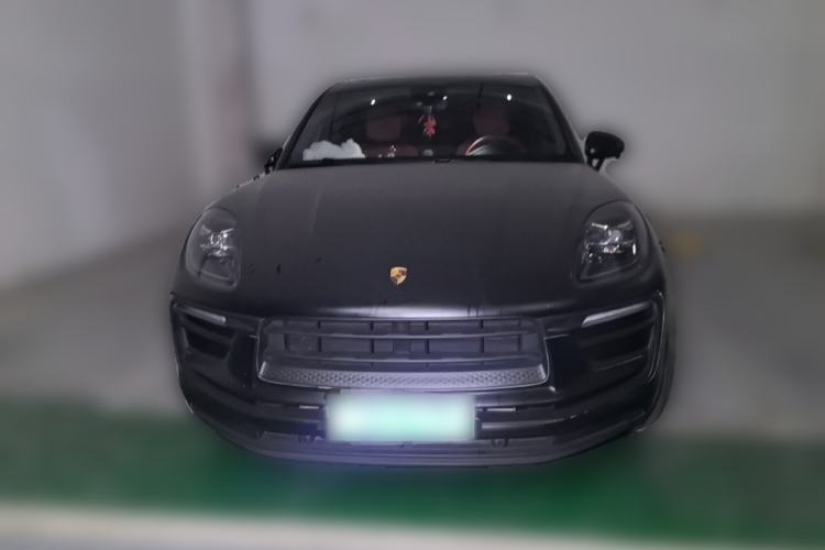 Used Porsche Macan 2024 Macan 2.0T Front