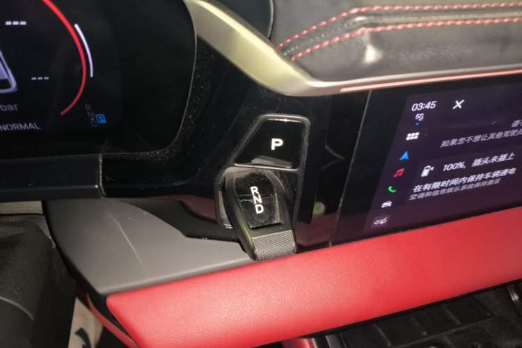 Used Porsche Macan 2024 Macan 4 Gear Lever