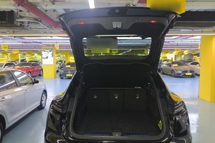 Used Porsche Macan 2024 Macan 4 Trunk