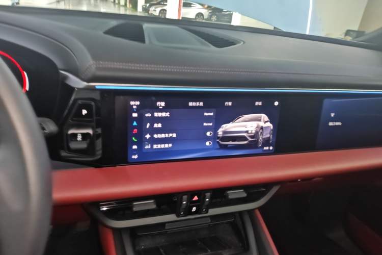 Used Porsche Macan 2024 Macan Long Range Edition Audio And AC Panel