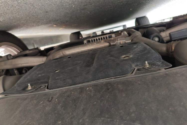 Used Porsche Macan 2024 Macan 2.0T Chassis Rear