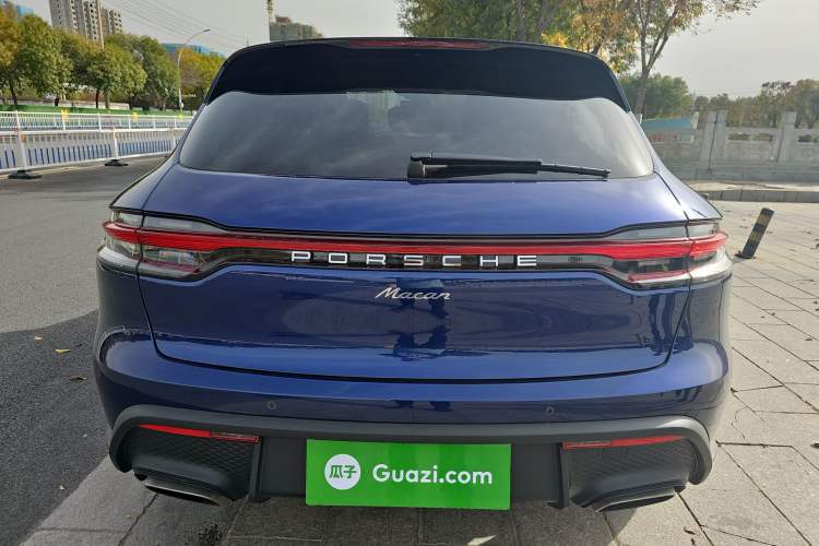 Used Porsche Macan 2024 Macan 2.0T Exterior 4
