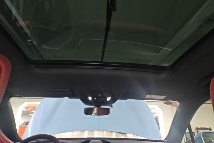 Used Porsche Macan 2024 Macan Long Range Edition Headliner