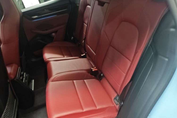 Used Porsche Macan 2024 Macan Long Range Edition Left Rear Seat