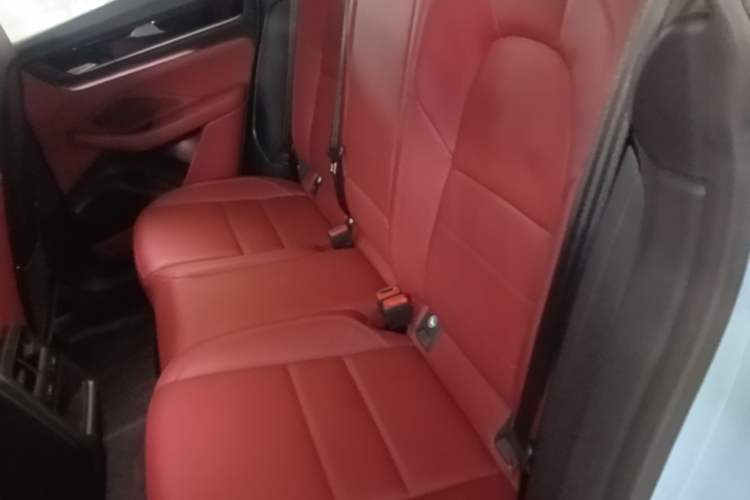 Used Porsche Macan 2024 Macan Long Range Edition Left Rear Seat