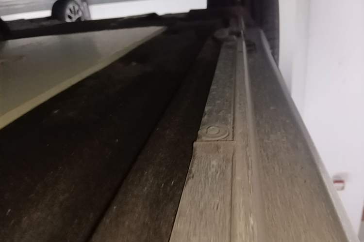 Used Porsche Macan 2024 Macan Long Range Edition Right Side Sill