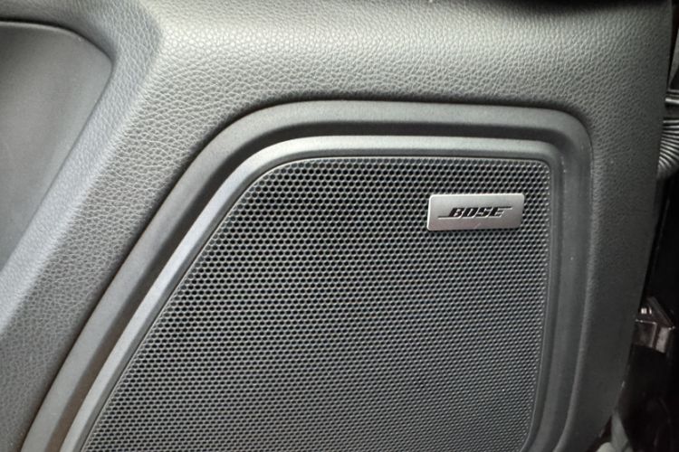 Used Porsche Macan 2024 Macan 2.0T Interior 8