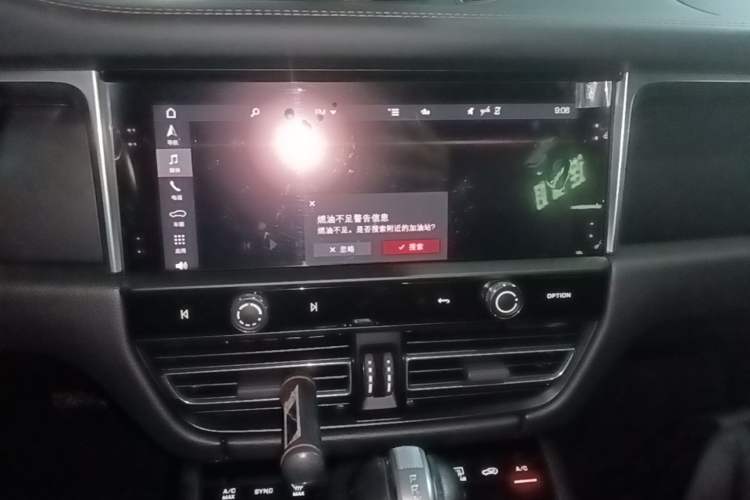 Used Porsche Macan 2024 Macan 2.0T Audio And AC Panel