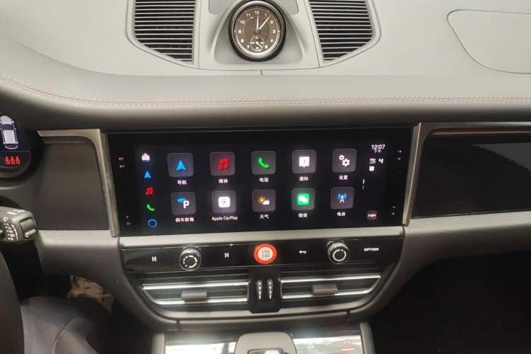 Used Porsche Macan 2024 Macan 2.0T Audio And AC Panel