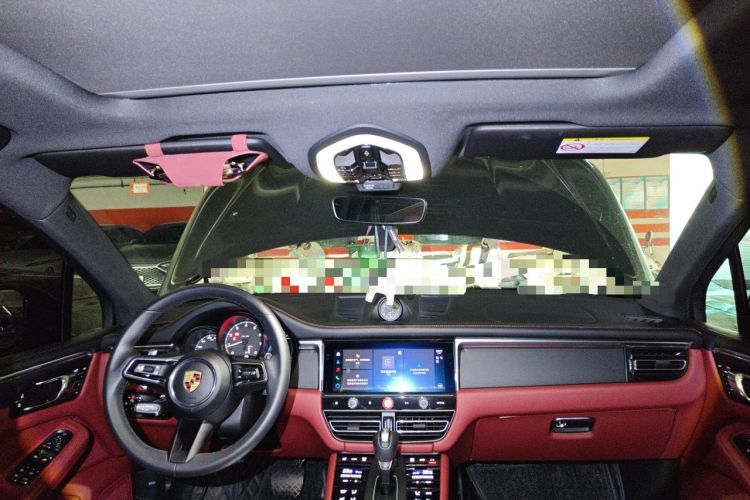 Used Porsche Macan 2024 Macan 2.0T Center Console