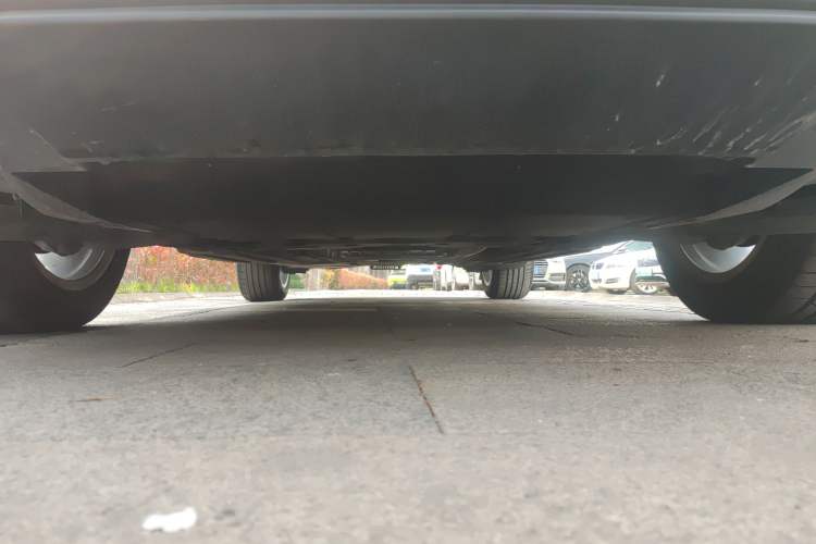 Used Porsche Macan 2024 Macan 2.0T Chassis Front