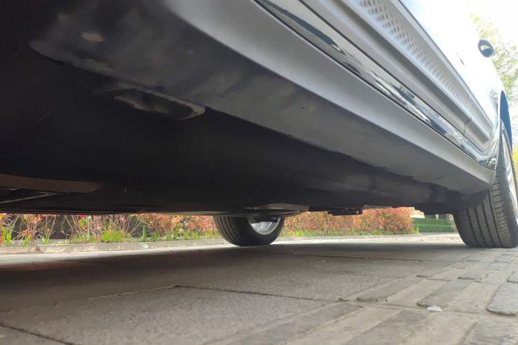 Used Porsche Macan 2024 Macan 2.0T Chassis Front Left