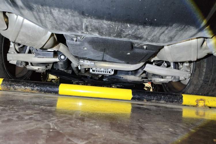 Used Porsche Macan 2024 Macan 2.0T Chassis Rear