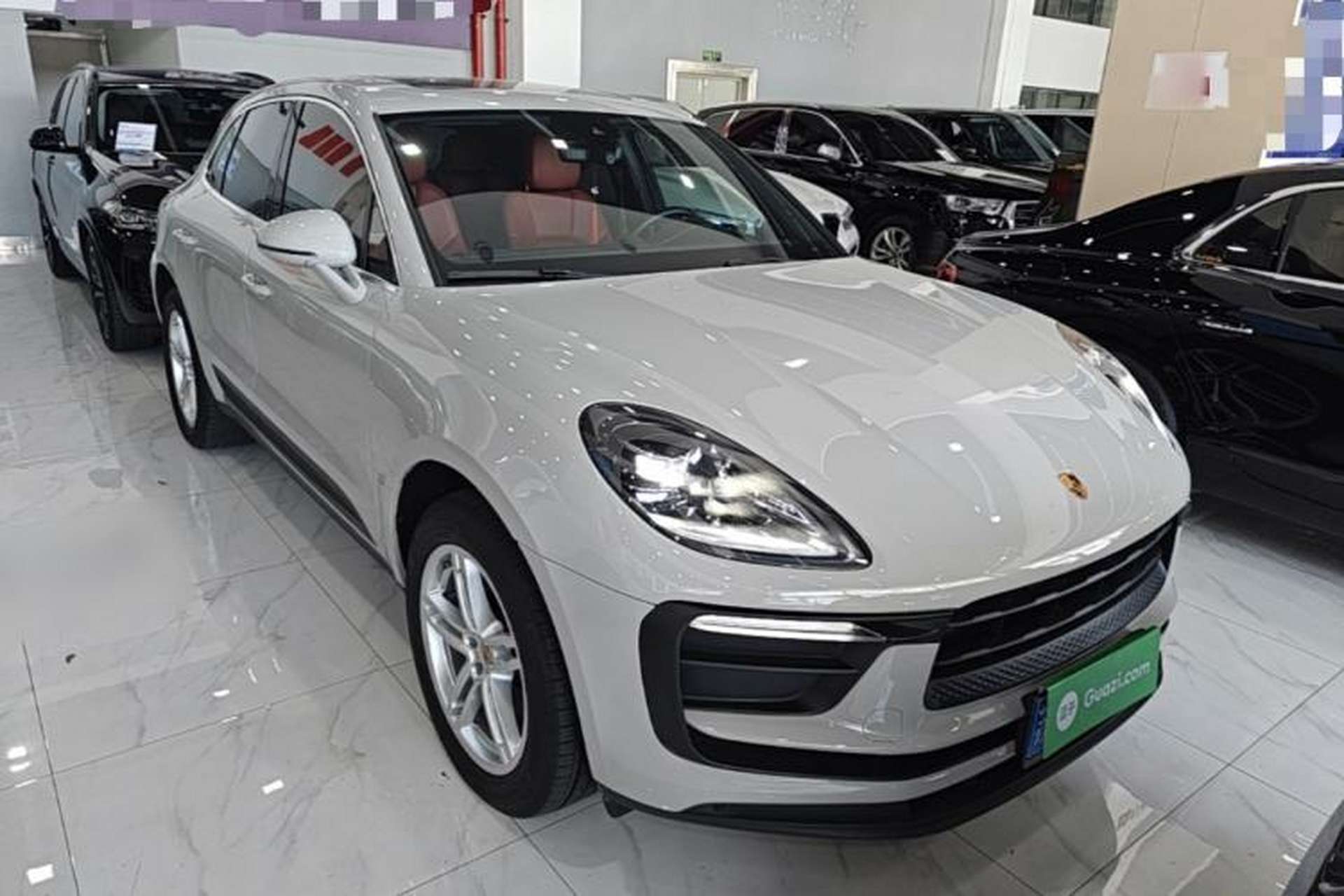 Used Porsche Macan 2024 Macan 2.0T Exterior 1