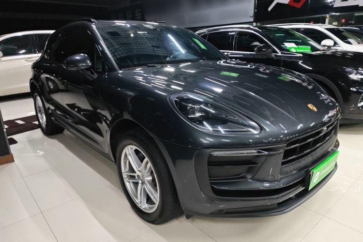 Used Porsche Macan 2024 Macan 2.0T Exterior 1