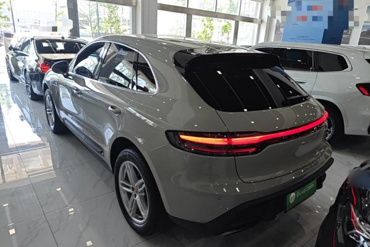 Used Porsche Macan 2024 Macan 2.0T Exterior 2