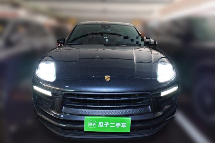 Used Porsche Macan 2024 Macan 2.0T Front